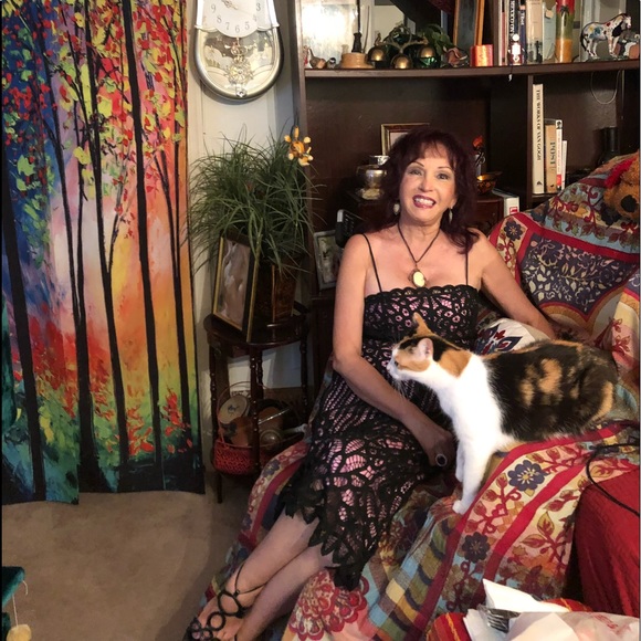 Meet your Posher, Norma r. - Picture 2 of 2